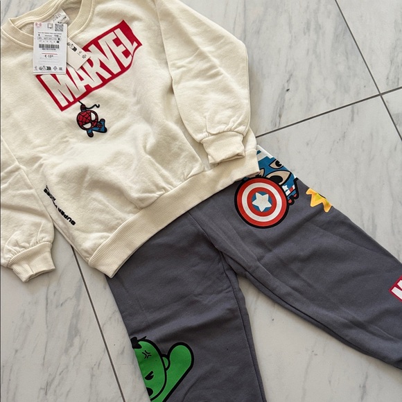 Zara Other - Zara Kids Marvel Cream and Gray Matching Set
